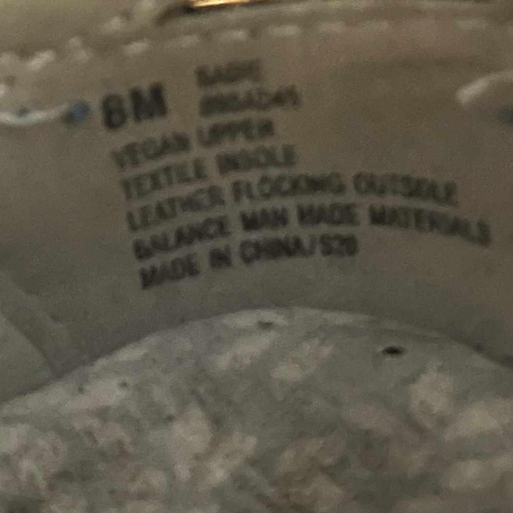 JBU shoes - Picture 4 of 5